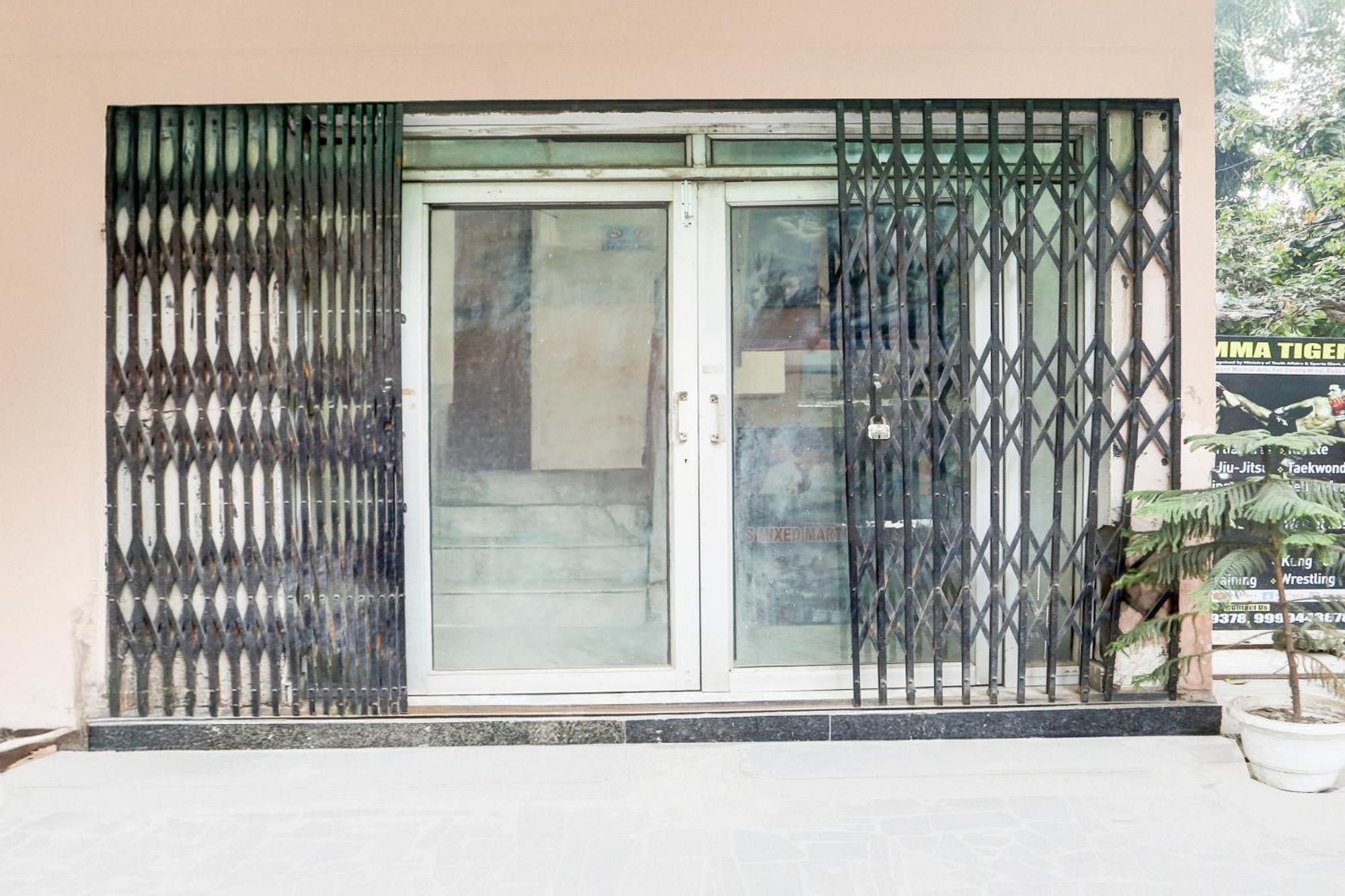 O Hr Residency Hotel *