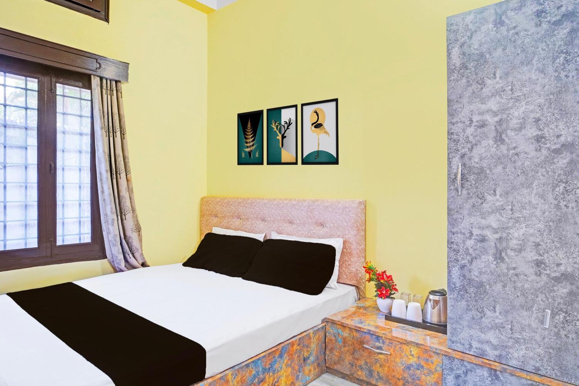 O Hr Residency * New Delhi